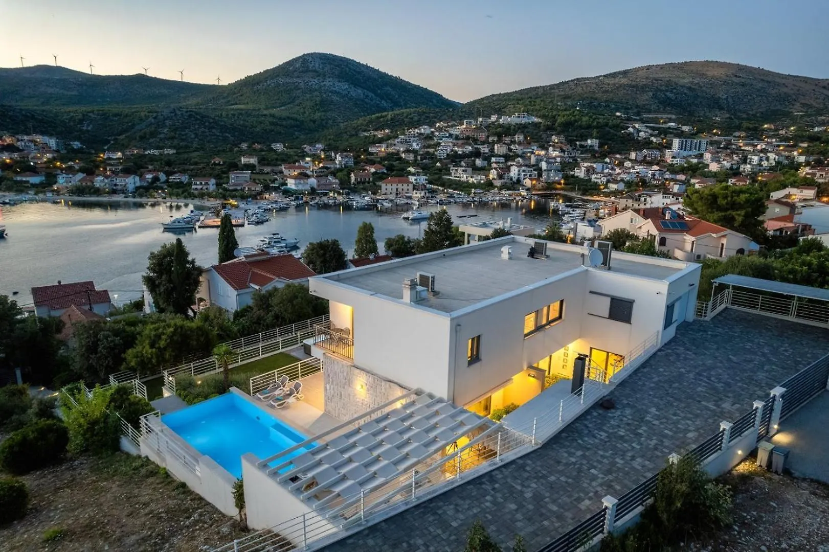New! Villa Paloma Blanca 4-Bedroom Villa With Sea Views Seget Vranjica Croatia