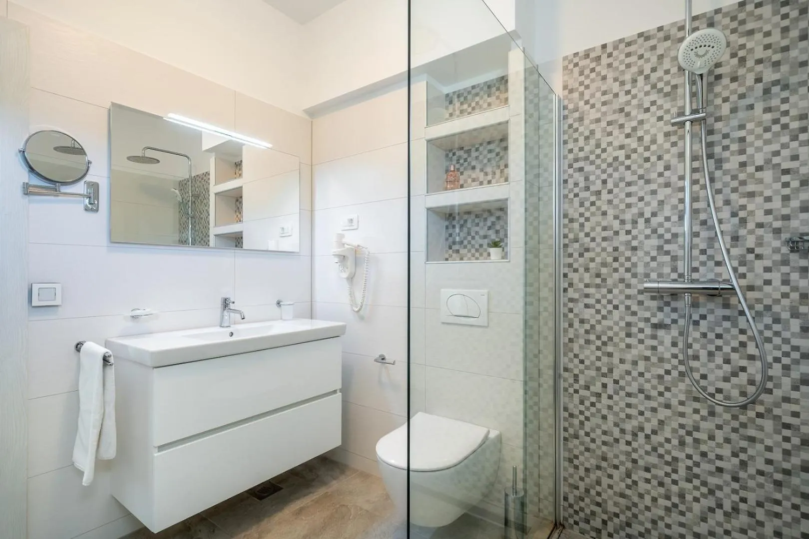 New! Villa Paloma Blanca 4-Bedroom Villa With Sea Views Seget Vranjica 0*,  Croatia